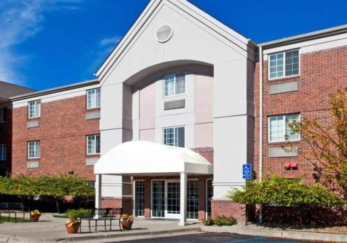 MainStay Suites Southfield-Detroit