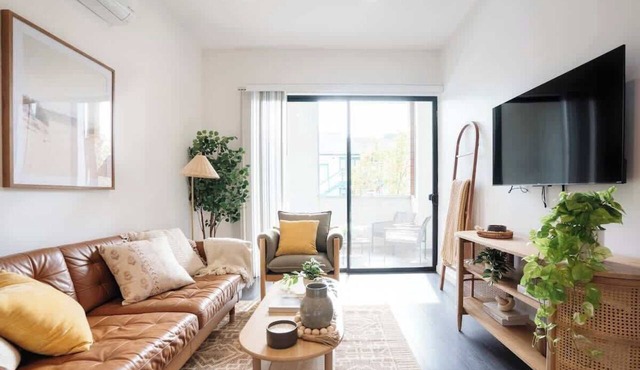Modern Central Gem w/Patio | Steps to All!