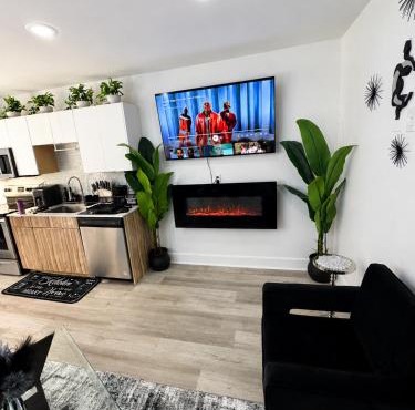 Modern Oasis Near Deep Ellum