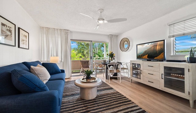 New Remodeled Kauai Escape! 1 bed 1 bath condo in charming Kapaʻa with WiFi, AC