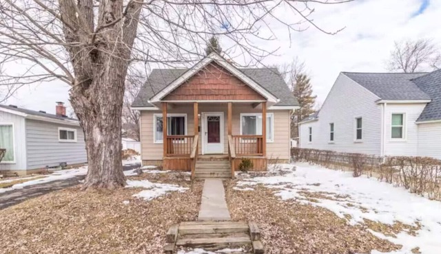 NEW Welcoming Shared Room in Pontiac