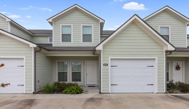 Newly Built Close to Casinos and Center of Lake Charles