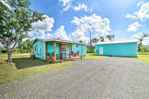 Newly Renovated Rockport Cottage 4 mil beach