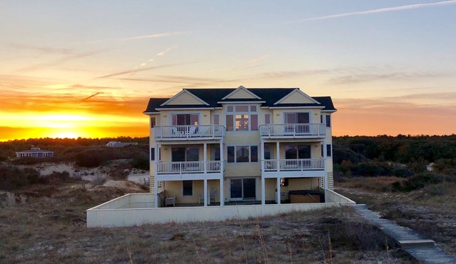 Ocean FrontRow,PrivatePool,New Hottub,Sleeps 16,PetFriendly,NewLVP,Upgrades,VIEW