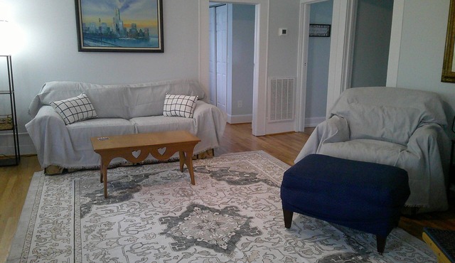Off the Trail, but still on Track.nCharming 2-bedroom cottage is waiting for you