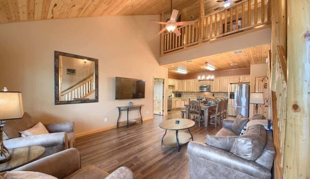OM A6 Gruene Haus at Old Mills Resort