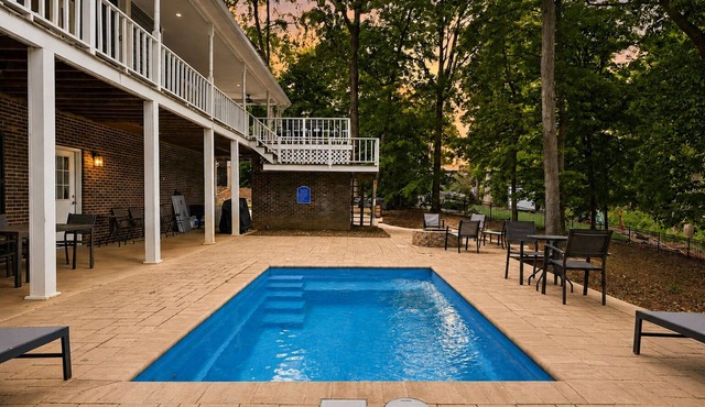 On Lake Norman! Private Dock + Pool & Kayaks | Porch Paradise by AvantStay
