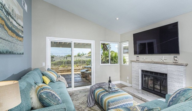 ~OPEN 7-20 to 24! Ocean View! Pool & Spa, Pets OK, Gated by Beach!~