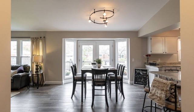 Open Concept Centrally-Located in Metro Detroit
