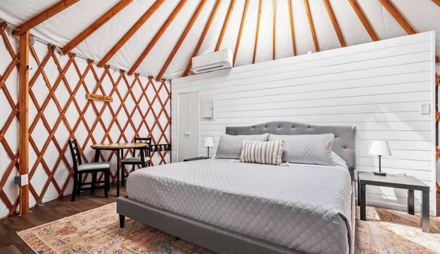 OT 3515J Texas Yurt Haus Javelina