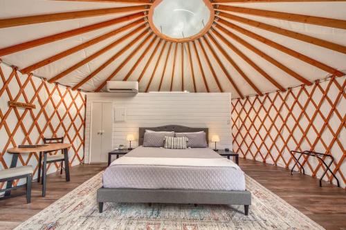 OT 3515L Texas Yurt Haus Longhorn