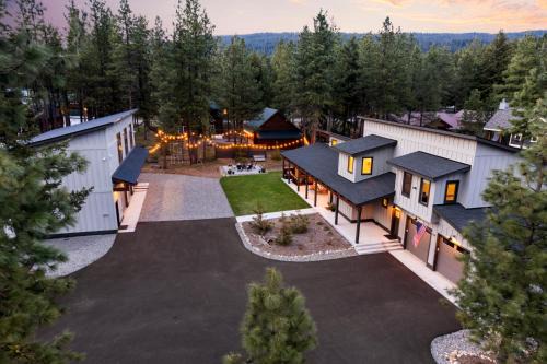 Outpost in Ronald