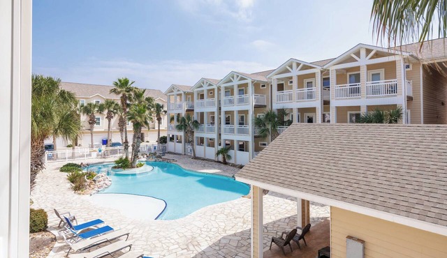 Padre Island Retreat | Sleeps 9 | Resort Pool