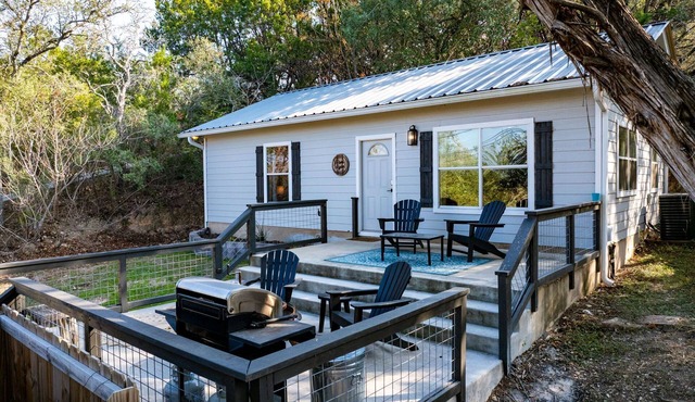 Pet-Friendly Cabin | River Access, Grill & Firepit