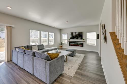 Pool Access + Patio: Quiet Home Near Lake Norman