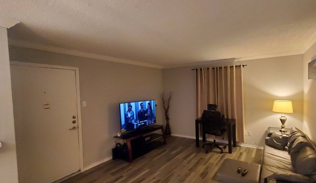 Private Modern One Bedroom
