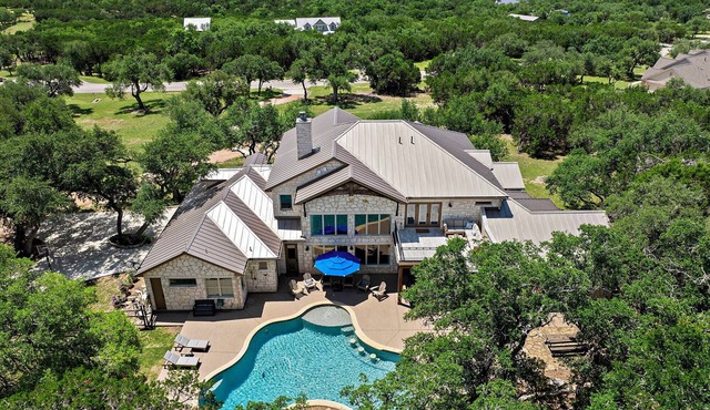 Private Resort w/Pool & Spa, Theater Room, Outdoor Kitchen & Game Spaces