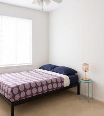 Private Room Near Downtown, Great Value