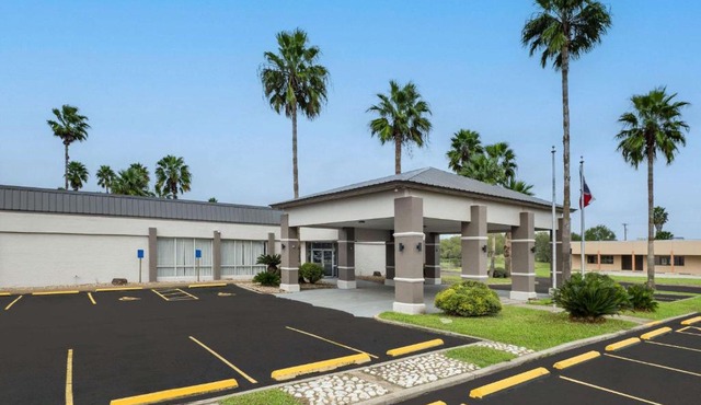 Quality Inn Alice
