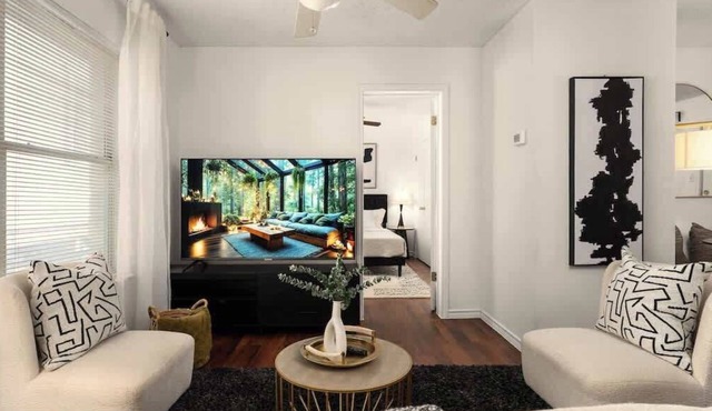 Quiet 2BR Near UT - Just 6 Min to Downtown