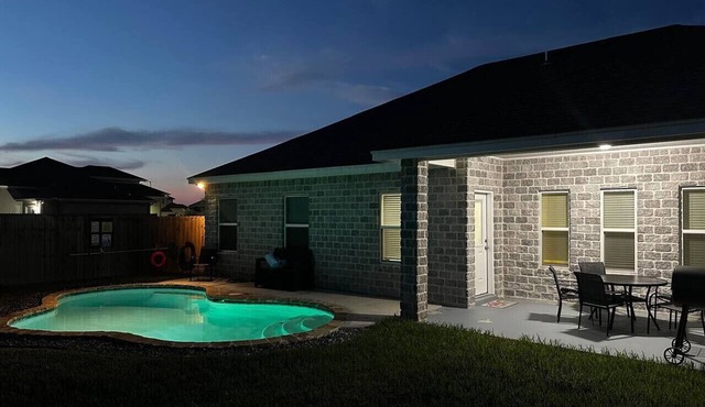 Quiet Cozy Spacious Home Private Pool