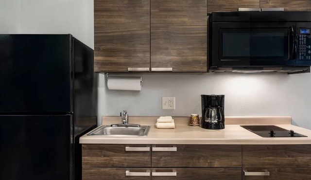 Relax in 3 Rooms w/Kitchen, Pillow-Top Mattress & Easy On-Site Laundry