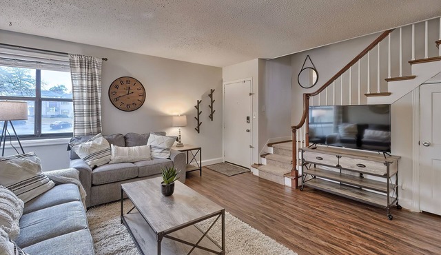 Relaxing Jackson Townhouse