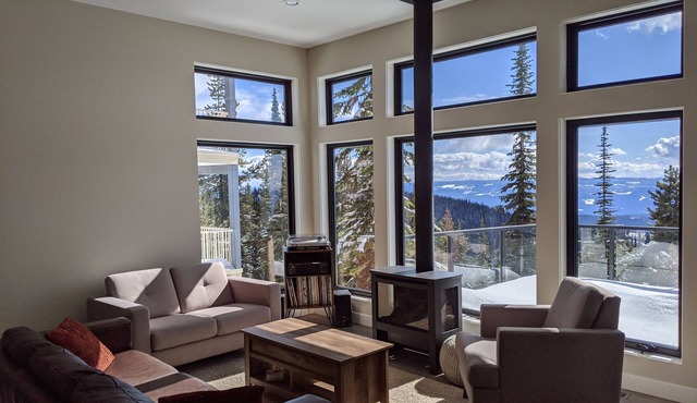 Ridge Duplex with Laundry and Private Hot Tub - Great Sunsets Too!