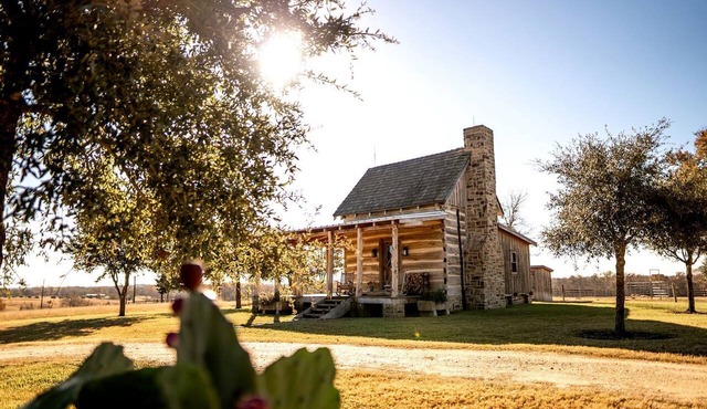 Romantic Cabin Rental for Two with Stone Fireplace in New Ulm, Texas