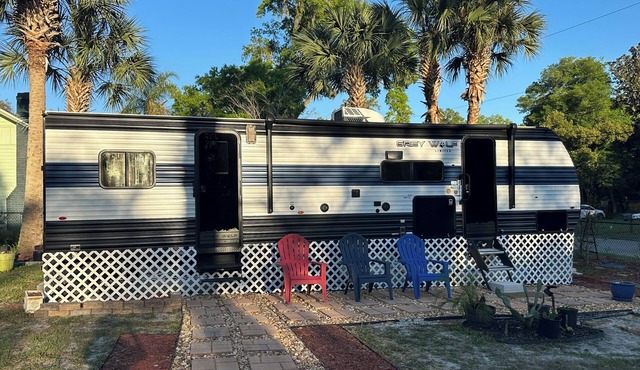 RV Oasis in Charming Downtown Deland