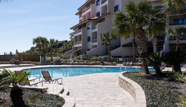 Sandcastle Court #276 - Single