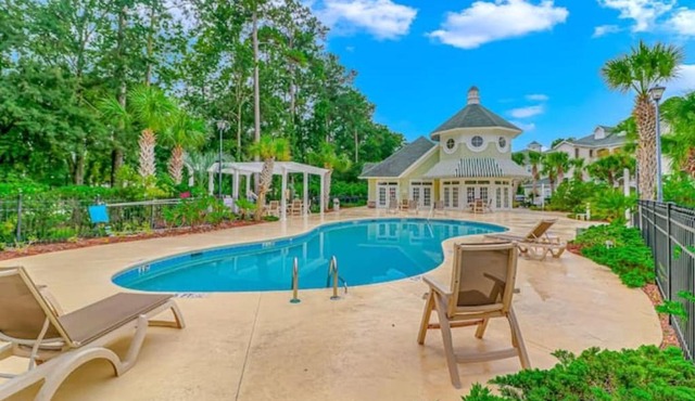 Southern Exposure Deluxe - World Tour Golf Resort