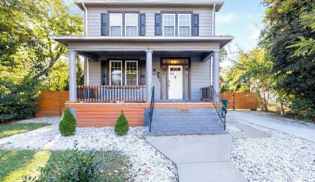 Spacious 4-bedroom house in gorgeous Richmond