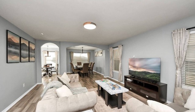 Spacious 4BR Home with Game Room