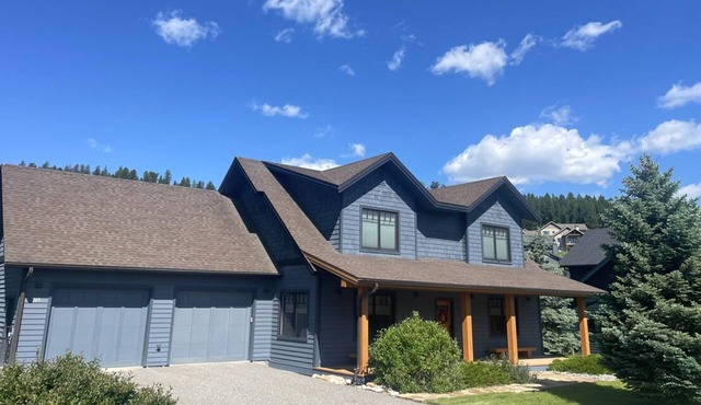 Spacious & Cozy House Big Sky Meadows w/Hot Tub! Perfect for Family Getaway