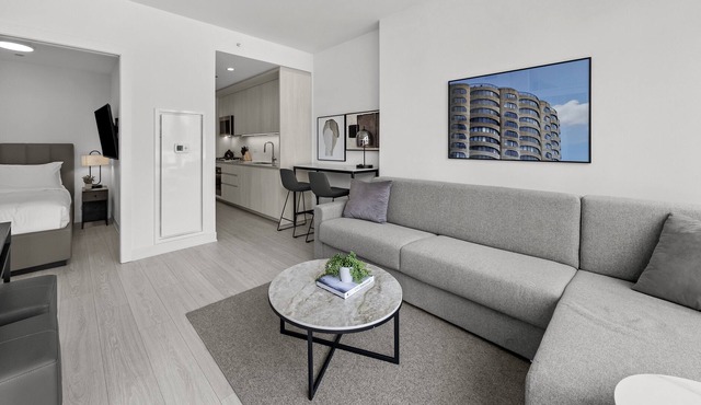 Spacious Junior One Bedroom Suite in Charming Steveston Village