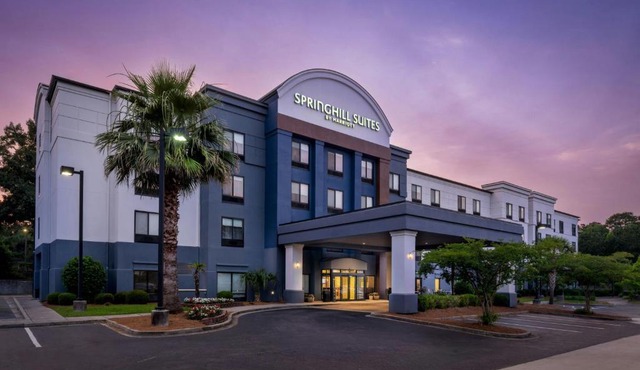 SpringHill Suites by Marriott Charleston North