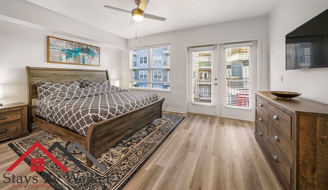 StaysByWalker Midtown Studio - Prime Location!