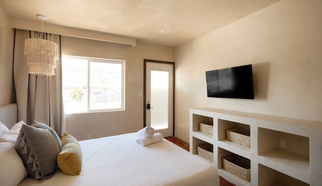 Studio Retreat - Steps from the Beach!