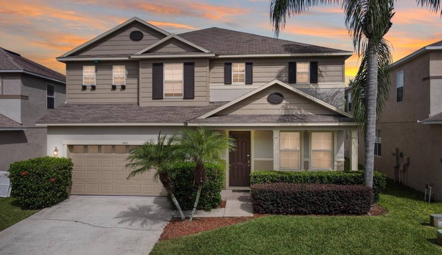 Stunning 5BR Villa with Pool, Spa & Quick Disney Access
