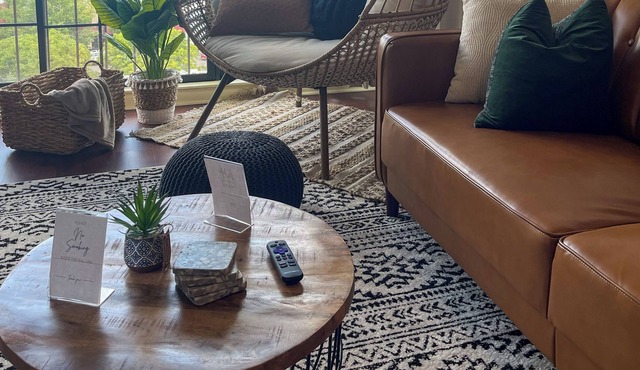The Hidden Oasis 5 PTS & Mins DWTN Fast Wi-Fi