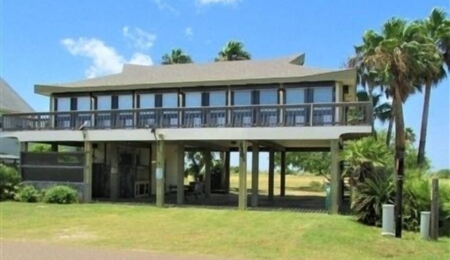 Three Bedroom, Two Bath. Off Water Home. Short Distance to Public Pier.