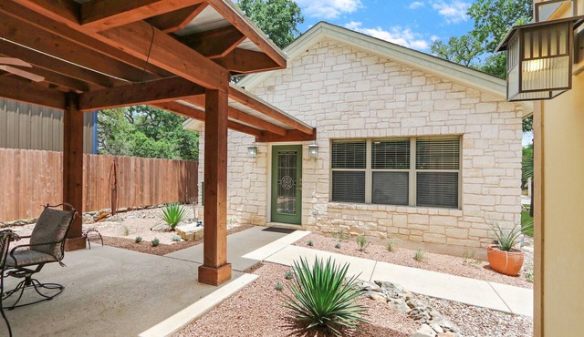 Three Sisters - Casita 2 I Perfect for any golf lover!