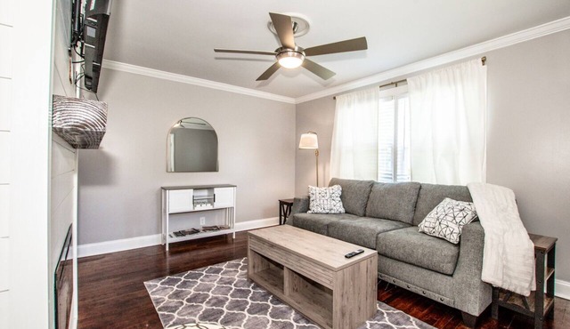 Thyme to Travel to this soothing house in charming Mooresville