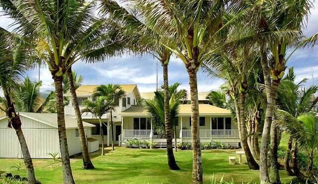 Tropical breezes, ocean view and sunny white sand beaches.