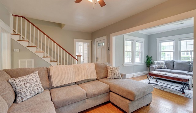 Updated Retreat Near James River & Dtwn Hopewell!
