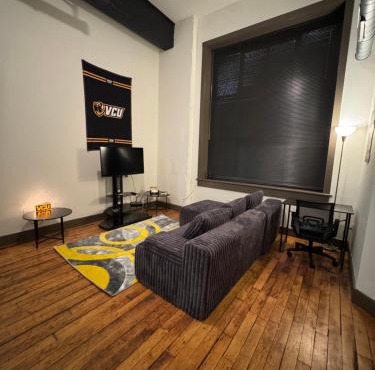 VCU Area Gem Cozy 1BR Downtown RVA