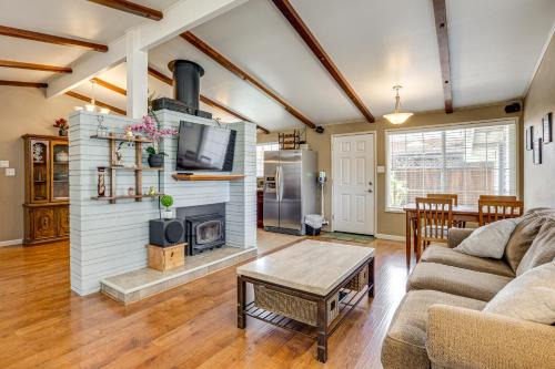 WFH-Friendly Retreat w/Office Near Silicon Valley