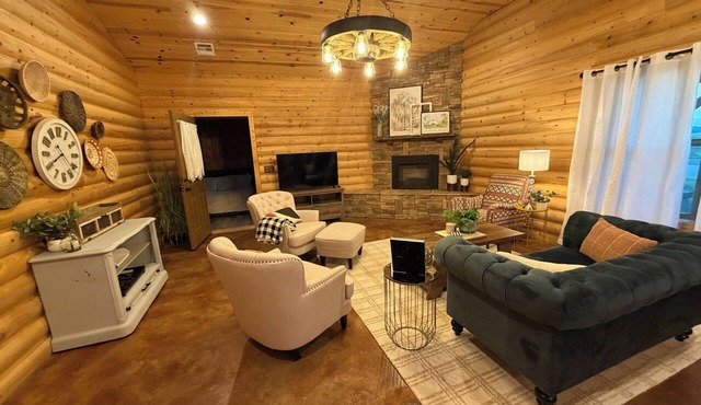 Willow Wood: Peaceful Retreat on 6 Acres