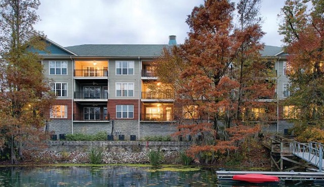 Wyndham Lake Marion Nine 9BR Apartments